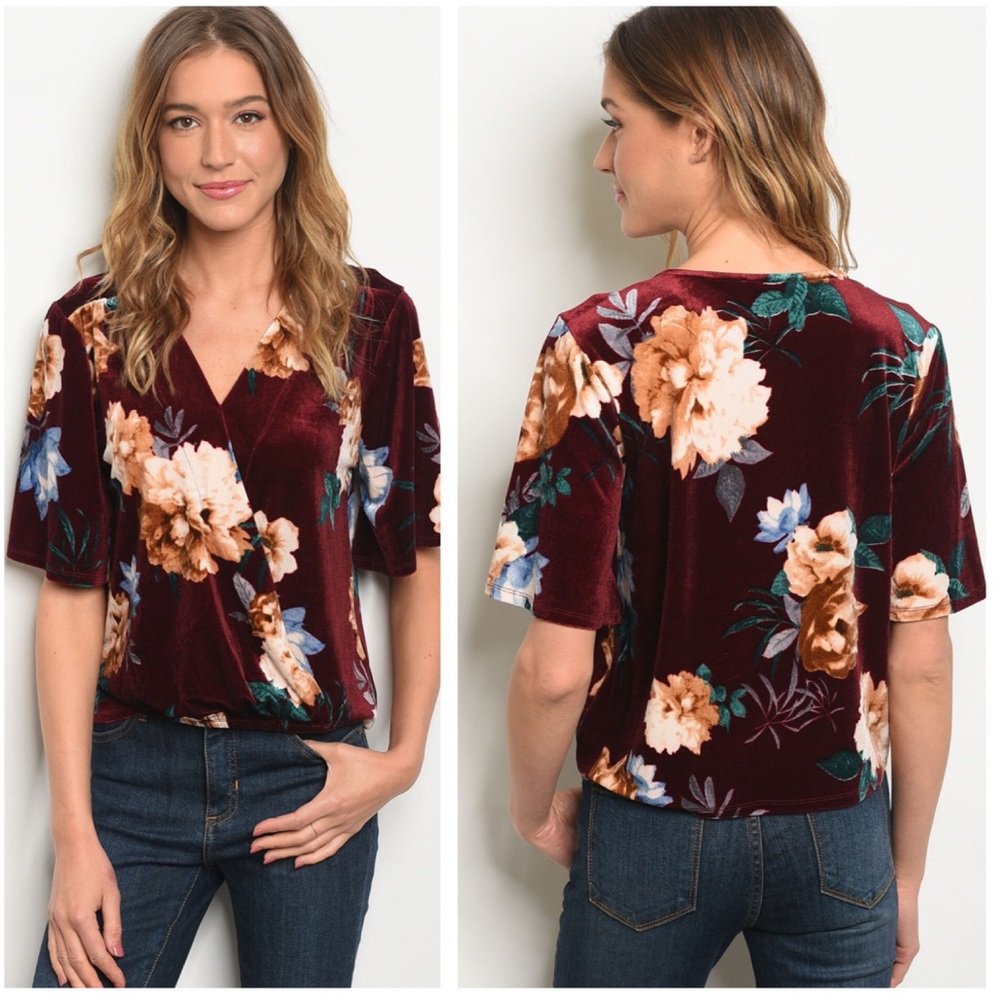 Suplice Front Velvet Tee